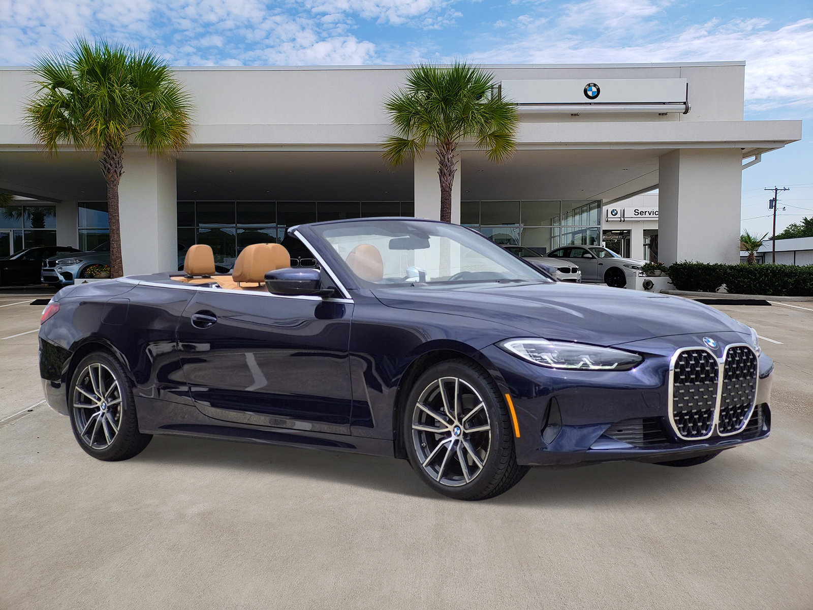 Certified 2023 BMW 430i xDrive Convertible w/ Premium Package image 3