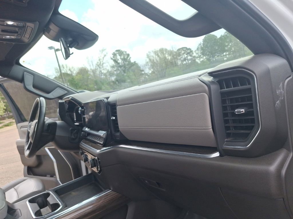 Certified 2024 Chevrolet Silverado 2500 LT image 30