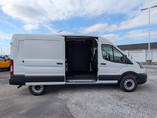 New 2027 Ford Transit 150 148 Medium Roof w/ Load Area Protection Package RWD image 7
