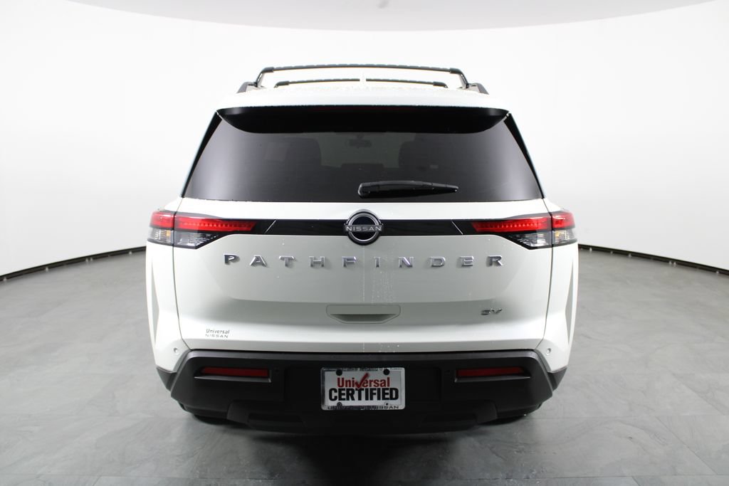 Certified 2024 Nissan Pathfinder SV FWD image 11