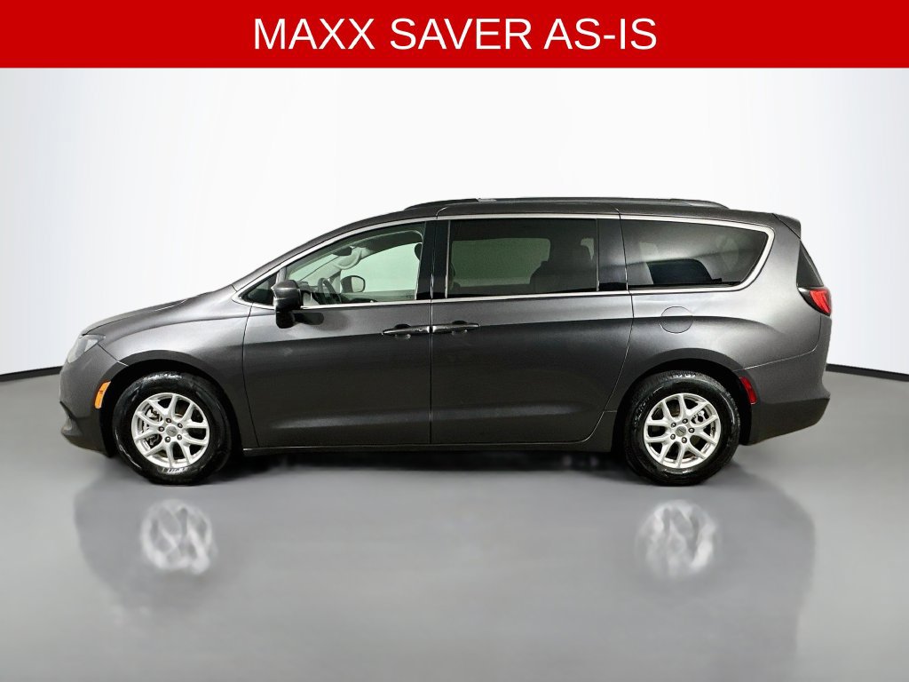 Used 2021 Chrysler Voyager Lxi FWD image 5