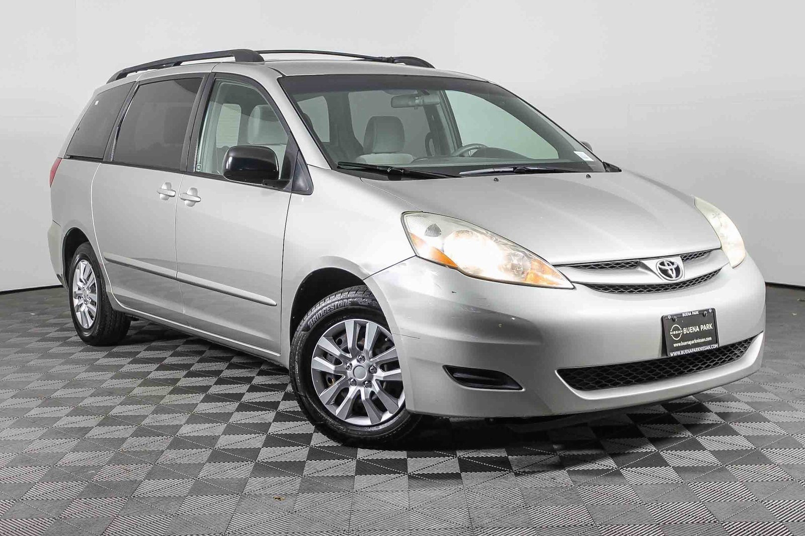 Used 2010 Toyota Sienna LE