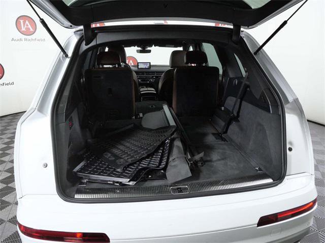 Used 2017 Audi Q7 3.0T Prestige image 10