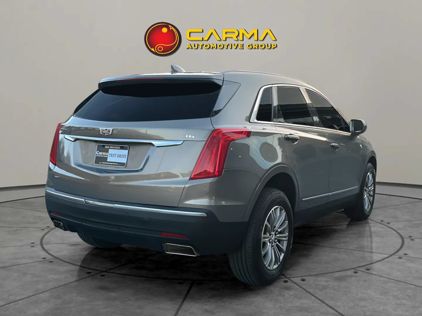 Used 2018 Cadillac XT5 Luxury w/ Driver Awareness Package AWD/4WD image 7