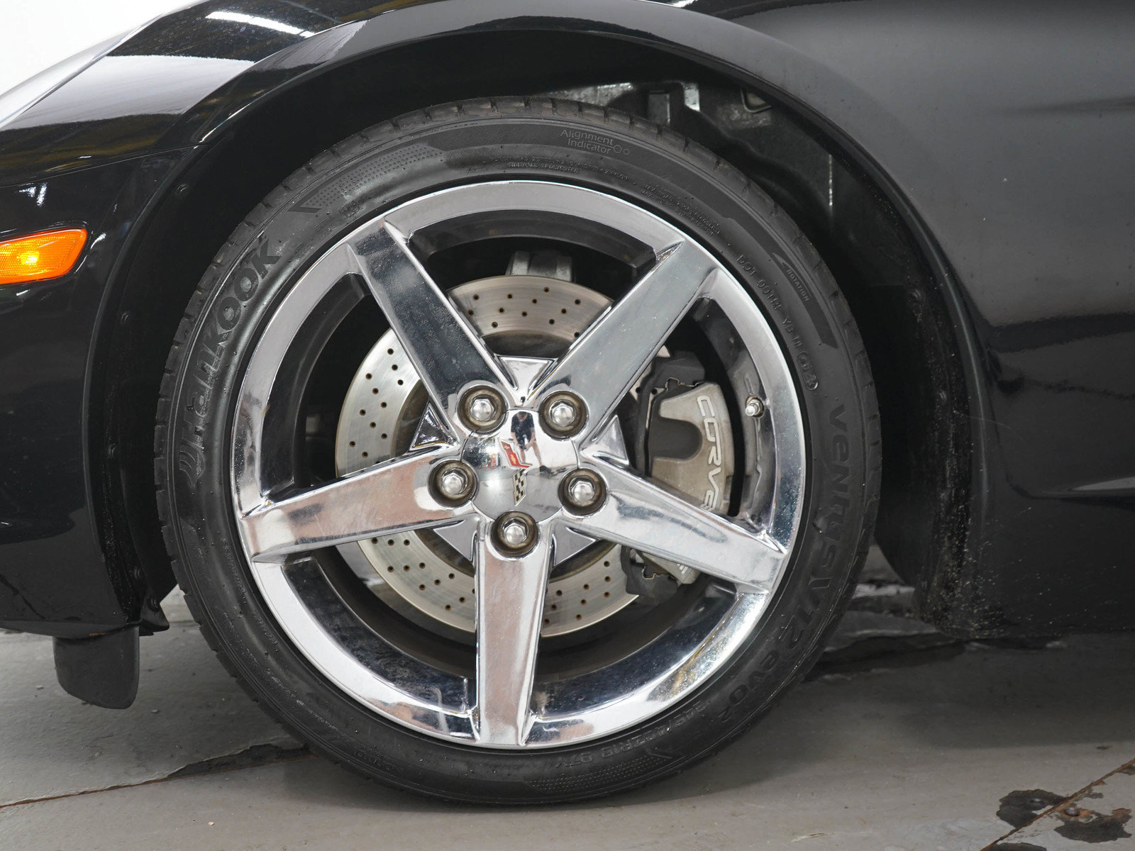 Used 2007 Chevrolet Corvette Coupe w/ Preferred Equipment Group RWD image 23