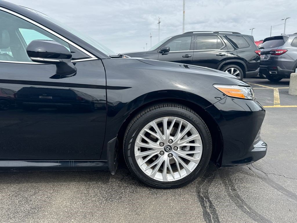 Used 2020 Toyota Camry XLE FWD image 15