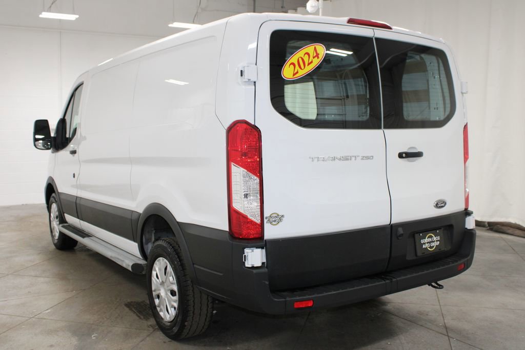Used 2024 Ford Transit 250 Low Roof w/ Exterior Upgrade Package RWD image 7