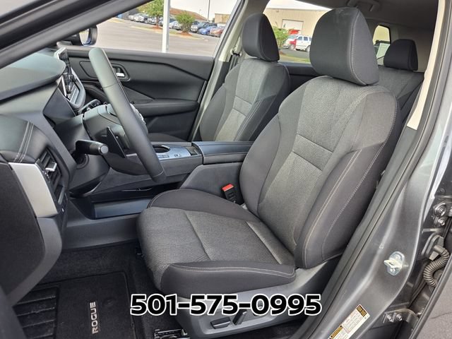 Used 2026 Nissan Rogue SV FWD image 8