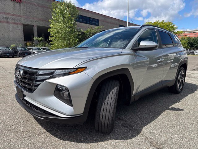 Used 2024 Hyundai Tucson SEL w/ Convenience Package AWD/4WD image 3