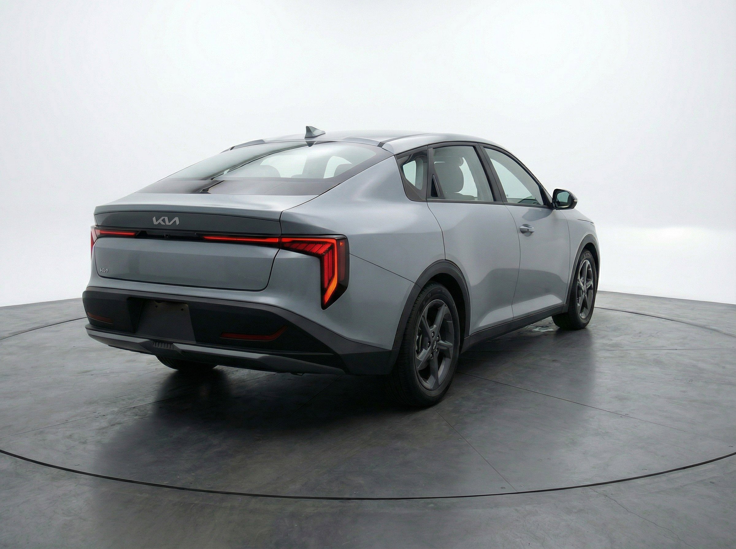 Used 2025 Kia K4 FWD image 9