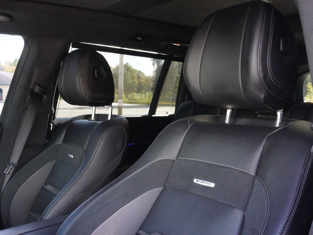 Used 2022 Mercedes-Benz GLS 63 AMG 4MATIC image 32