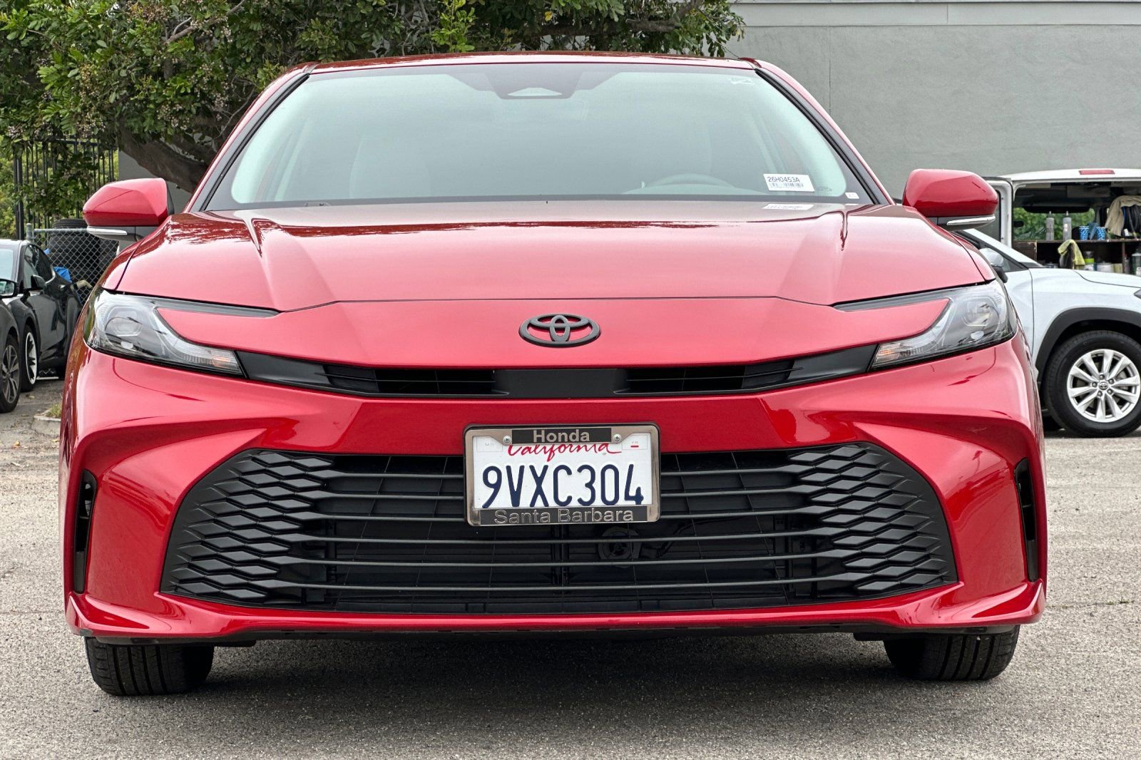 Used 2025 Toyota Camry LE image 9