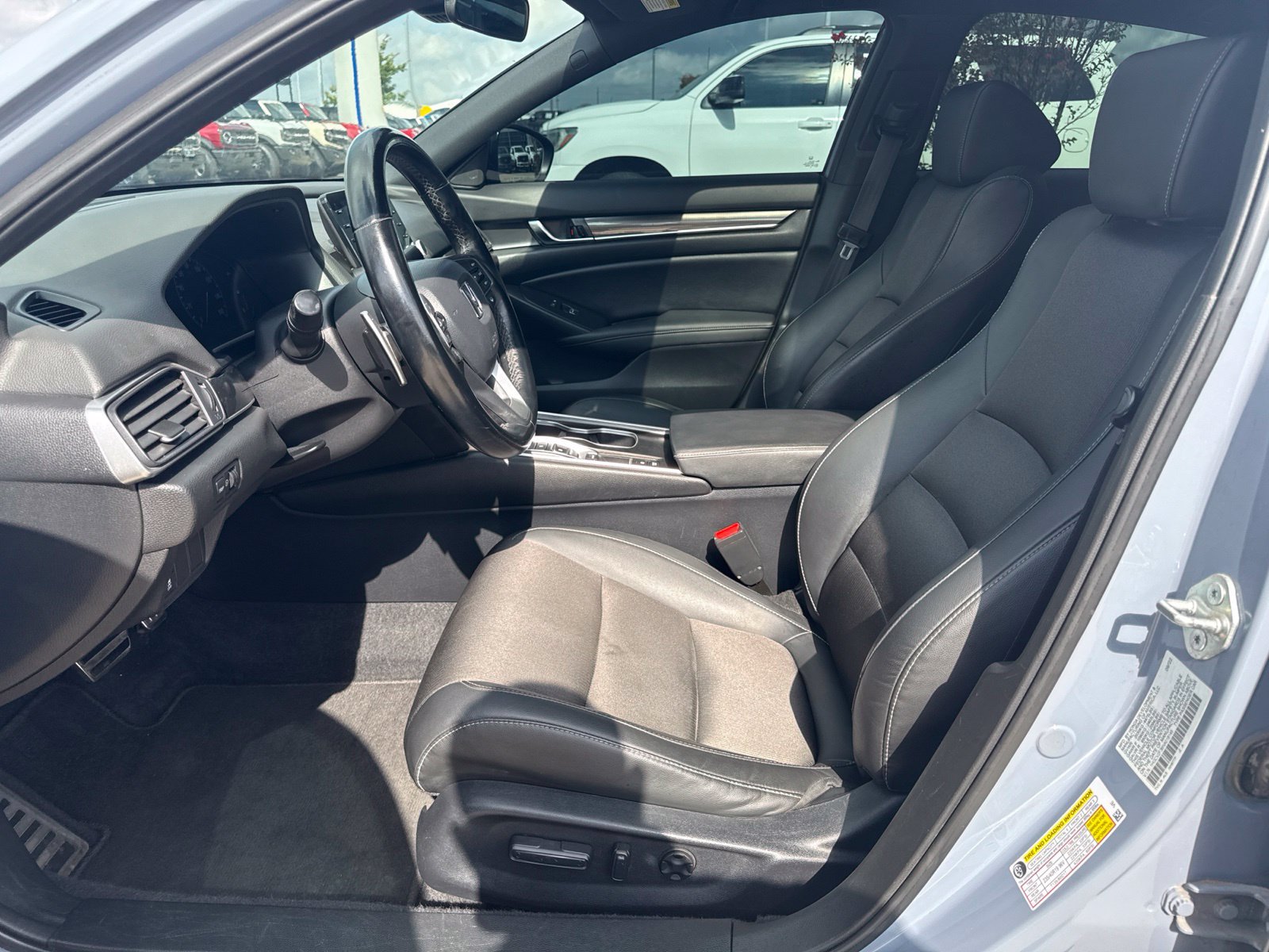 Used 2022 Honda Accord Sport image 16