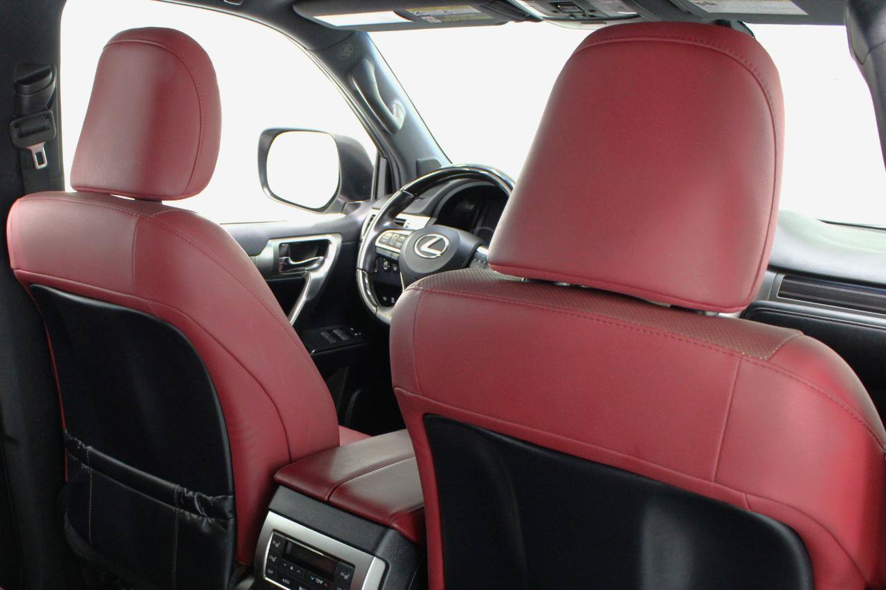 Used 2022 Lexus GX 460 Premium w/ Accessory Package AWD/4WD image 39
