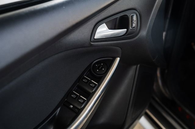 Used 2015 Ford Focus ST image 65