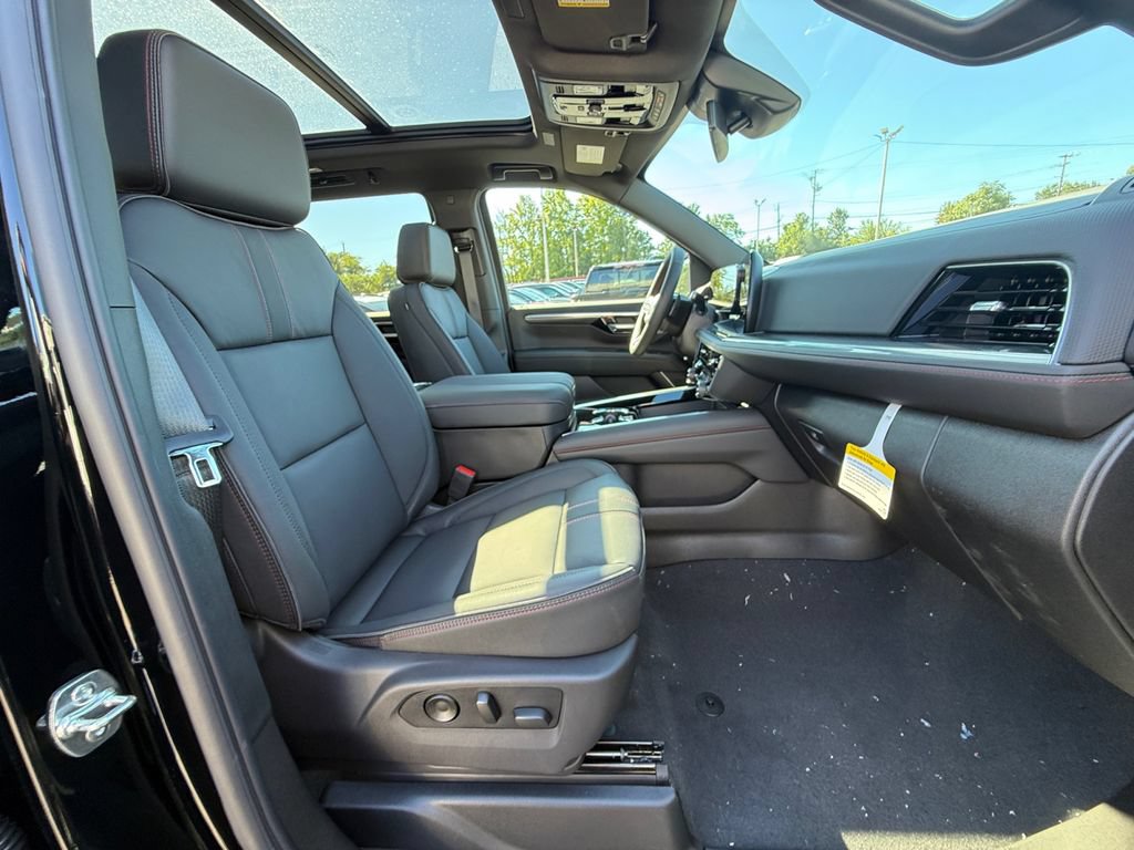 New 2026 Chevrolet Tahoe RST w/ RST Capability Package AWD/4WD image 28