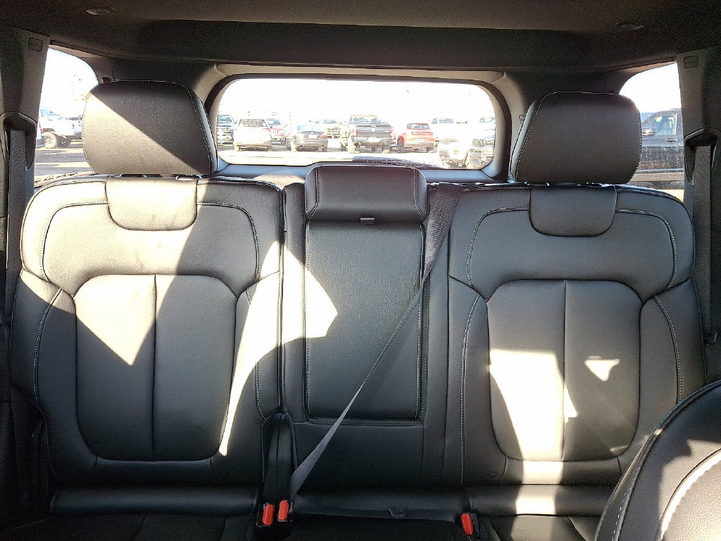 New 2025 Jeep Grand Cherokee Limited AWD/4WD image 14