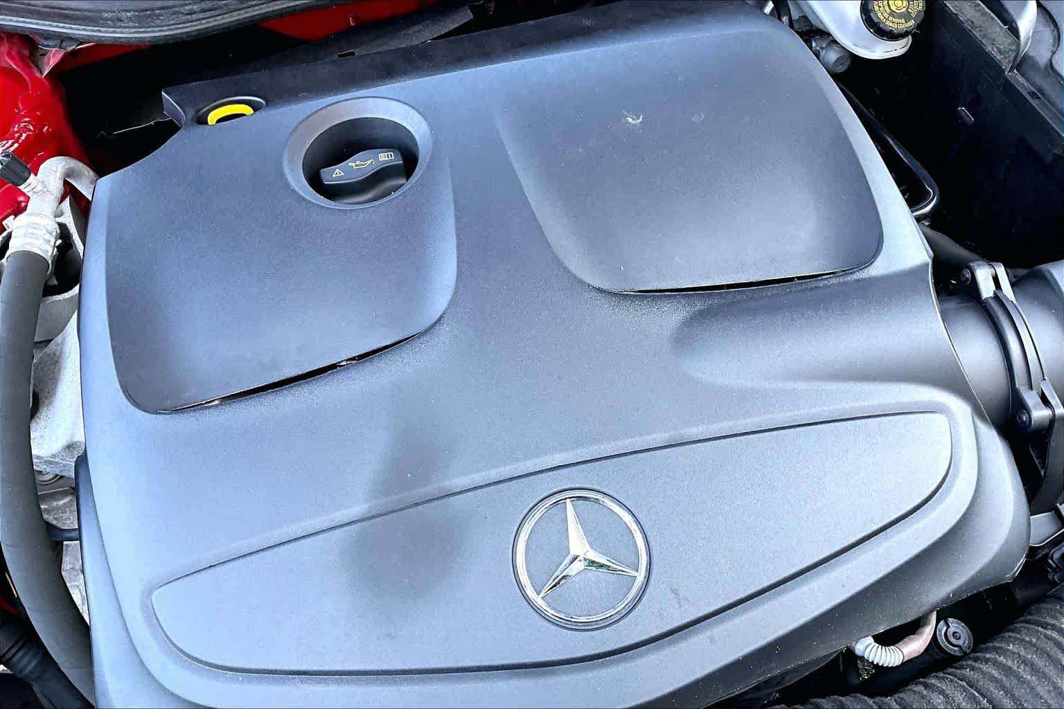 Used 2018 Mercedes-Benz GLA 250 4MATIC image 31