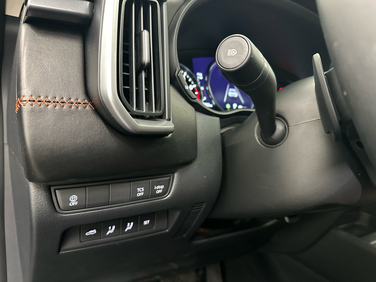 Certified 2025 MAZDA CX-50 Meridian Edition w/ Apex Package image 34