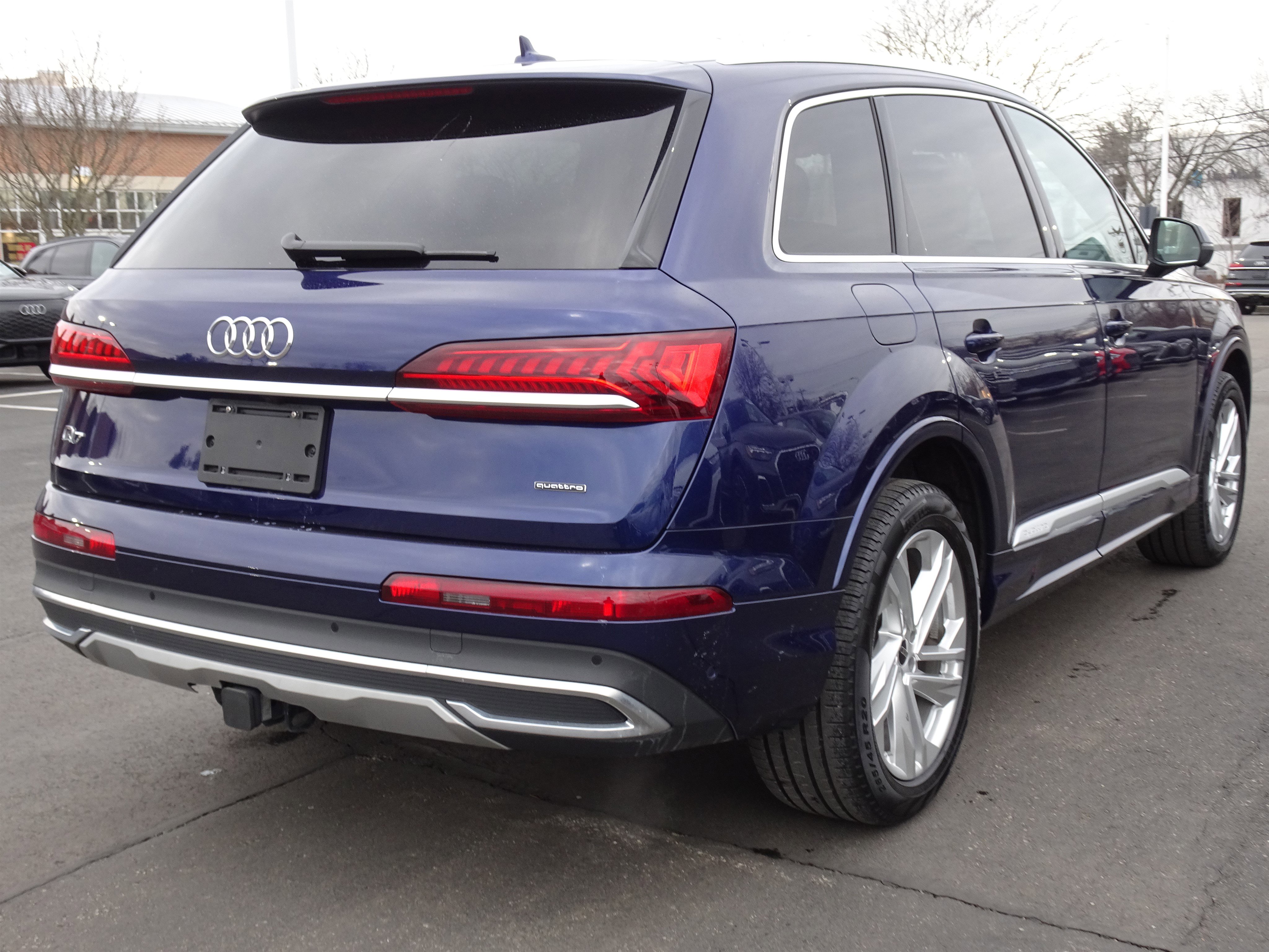Certified 2024 Audi Q7 Premium Plus image 5