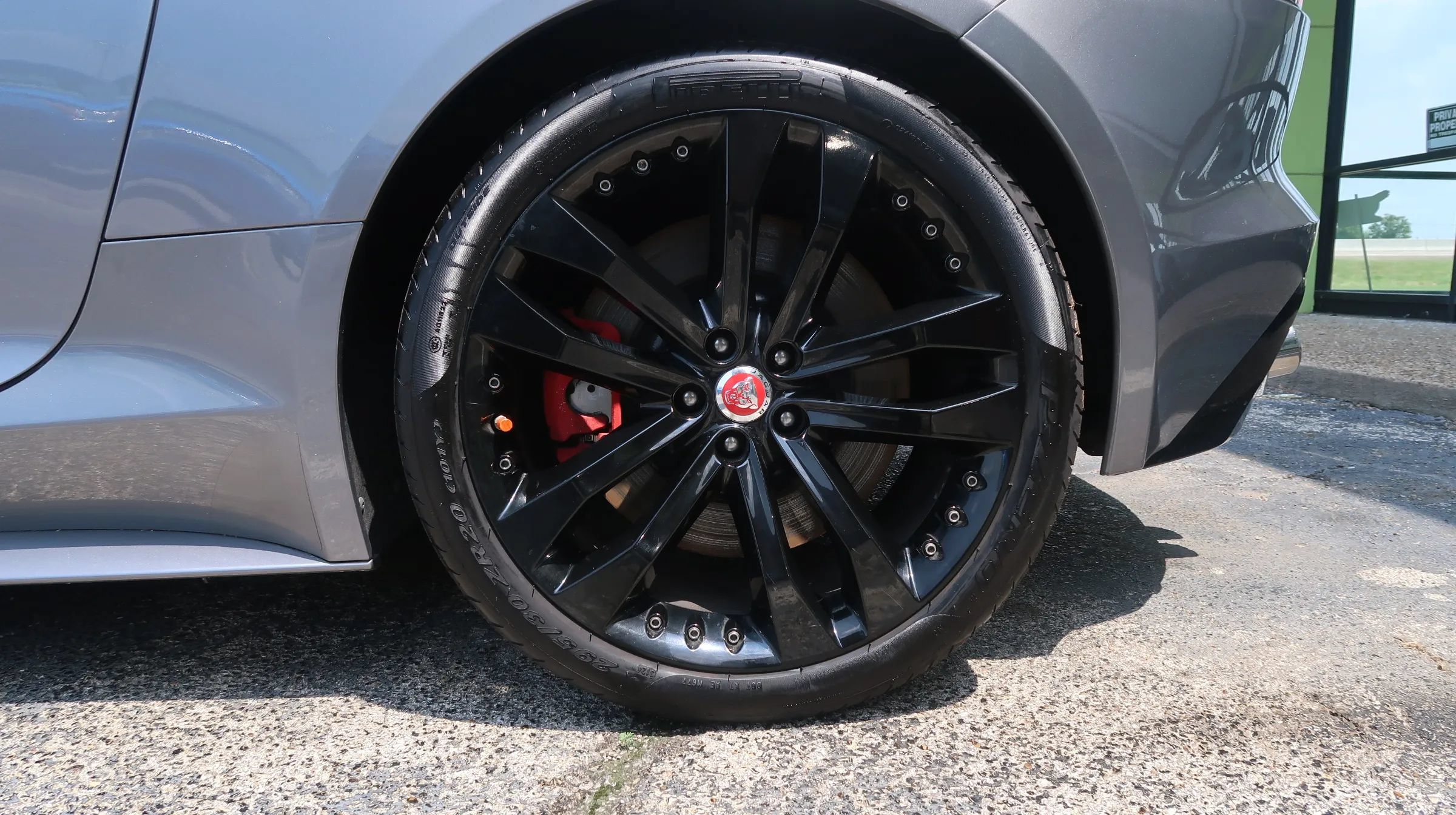 Used 2020 Jaguar F-TYPE R AWD/4WD image 52