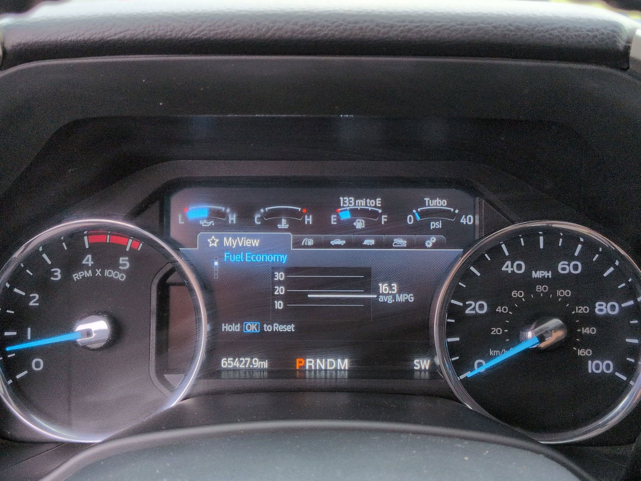 Certified 2022 Ford F350 Lariat w/ Black Appearance Package image 19