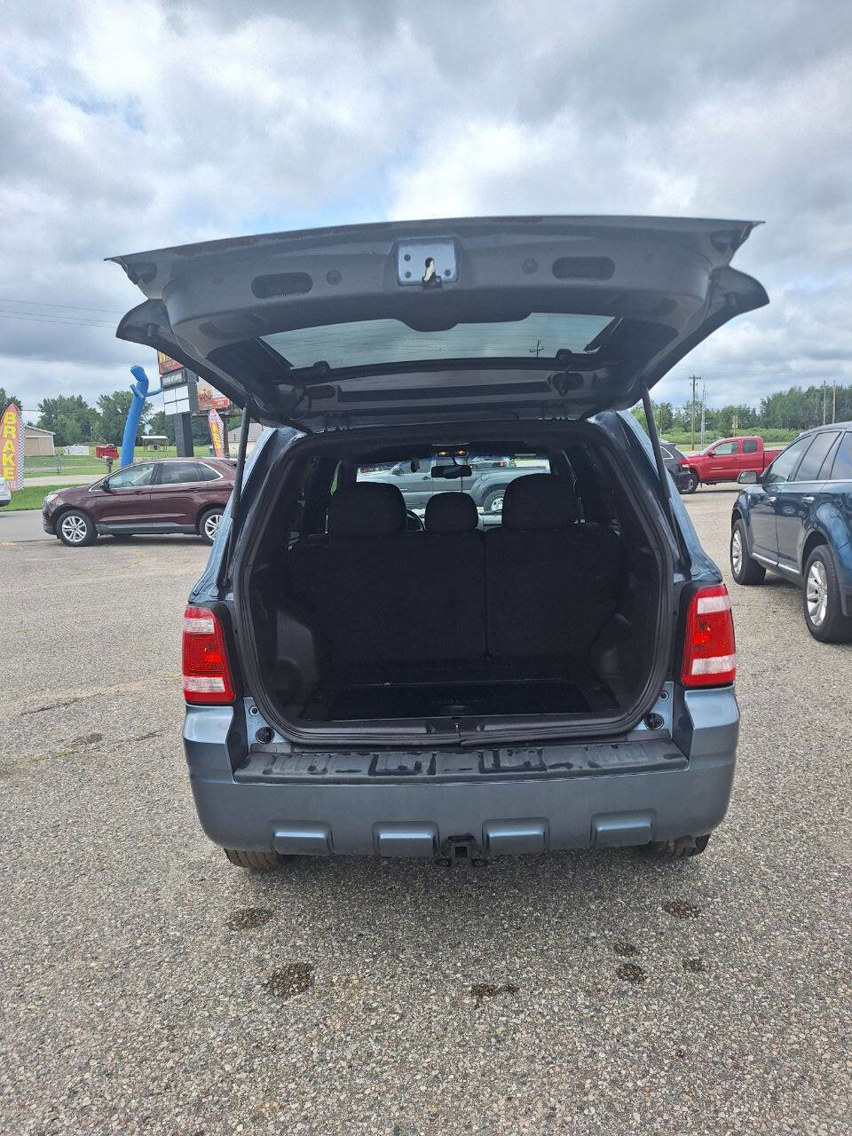 Used 2010 Ford Escape XLT image 5