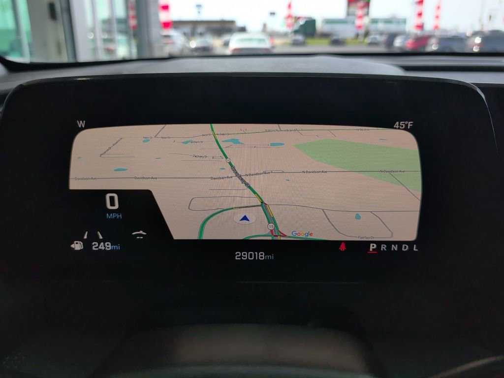 Used 2025 Chevrolet Traverse LT image 28