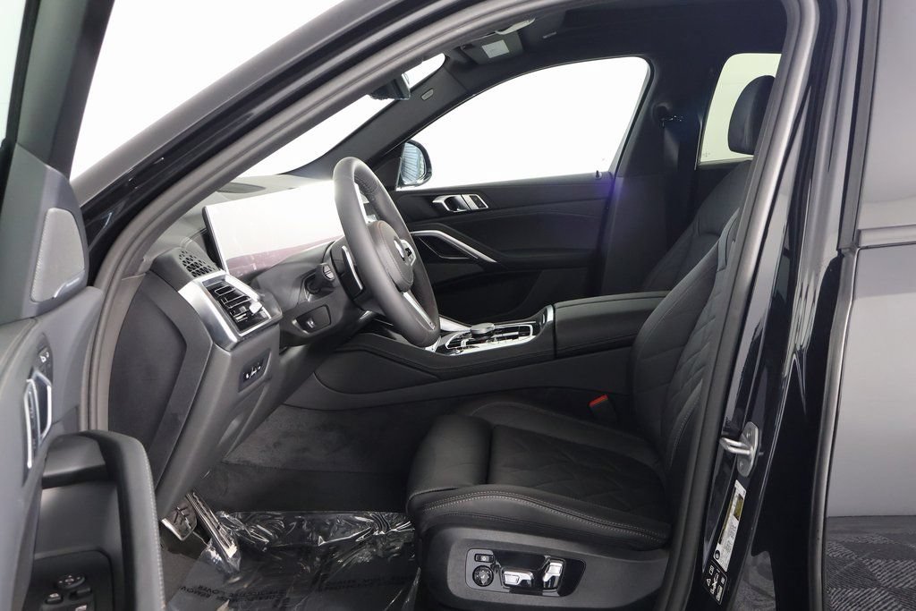 New 2027 BMW X6 xDrive40i w/ Premium Package AWD/4WD image 5