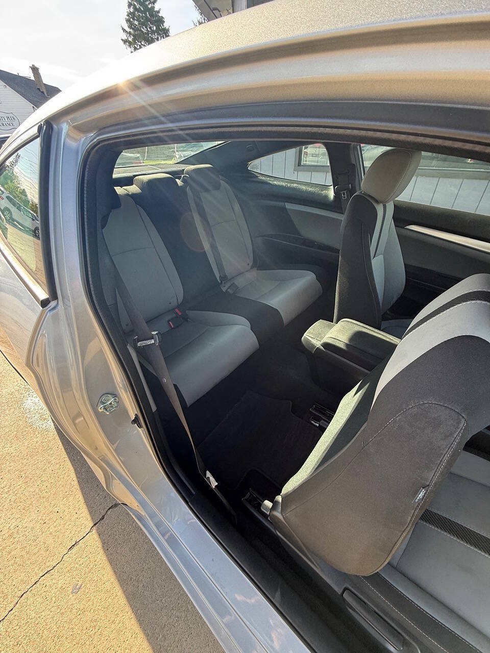 Used 2017 Honda Civic LX image 9