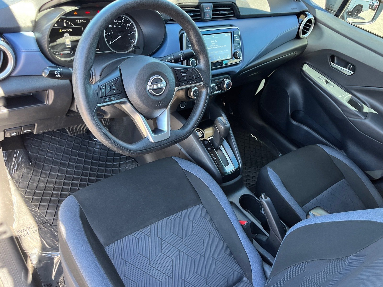 Used 2024 Nissan Versa SV w/ Trunk Package FWD image 16
