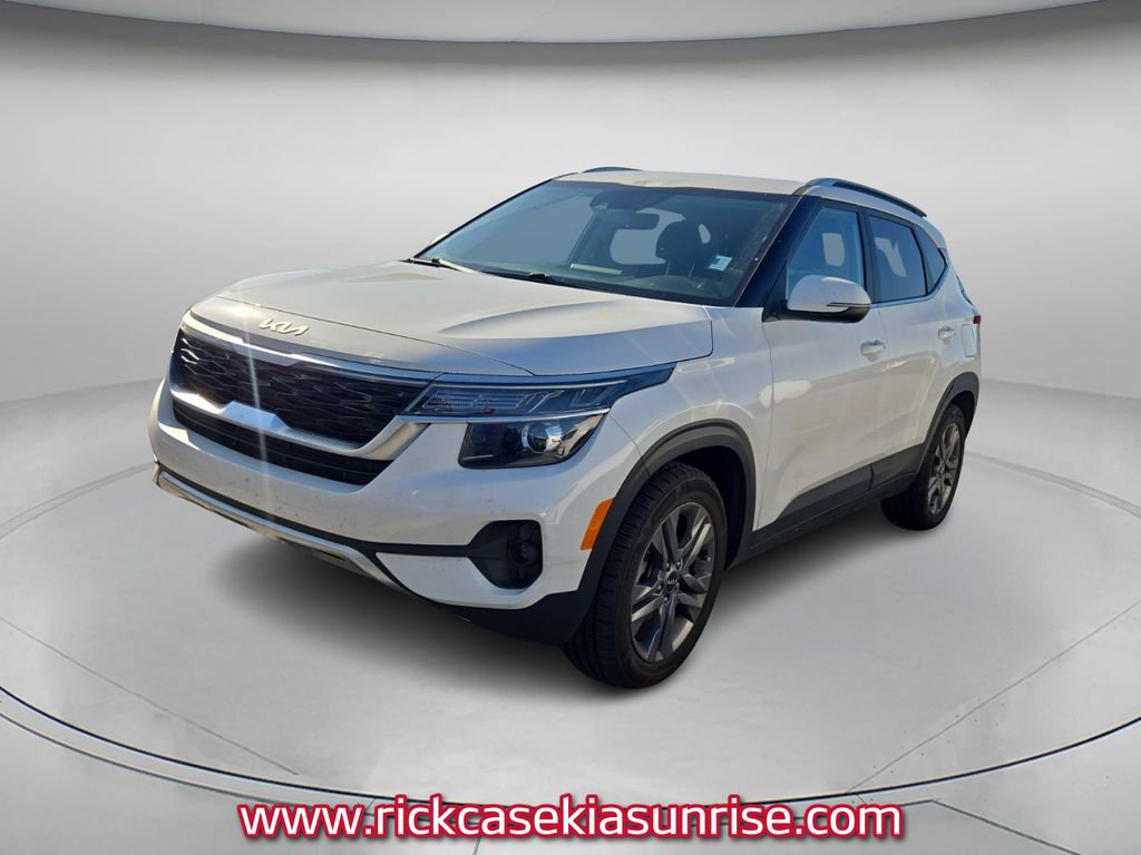 Used 2023 Kia Seltos S image 3