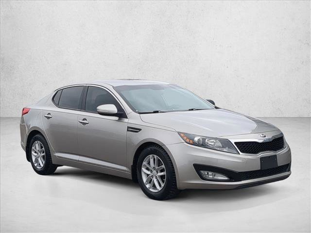 Used 2013 Kia Optima LX w/ Convenience Plus Pkg image 3
