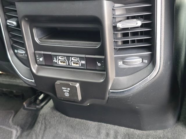 Used 2019 RAM 1500 Laramie AWD/4WD image 39
