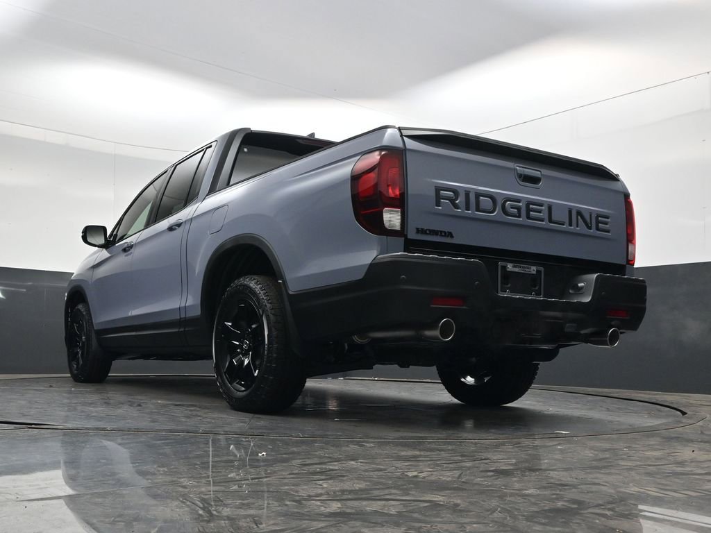 Used 2026 Honda Ridgeline Black Edition image 32