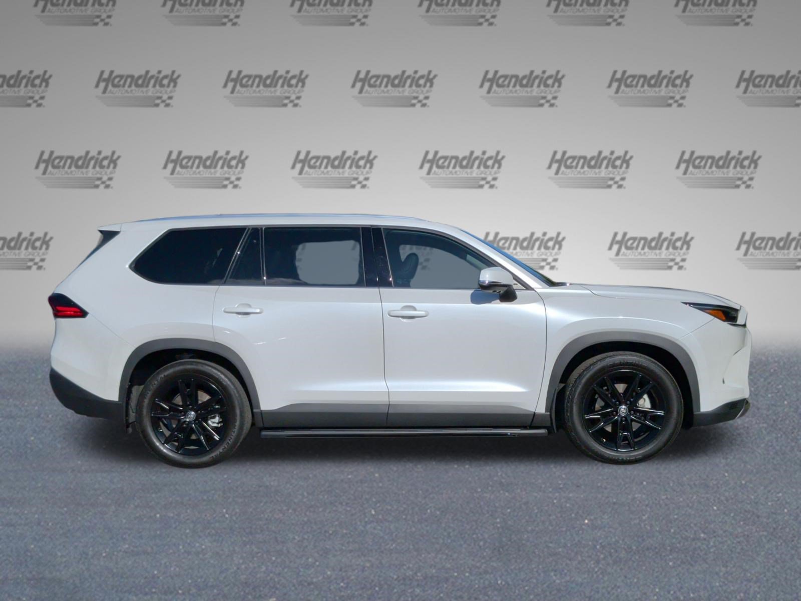 Used 2025 Toyota Grand Highlander AWD image 6