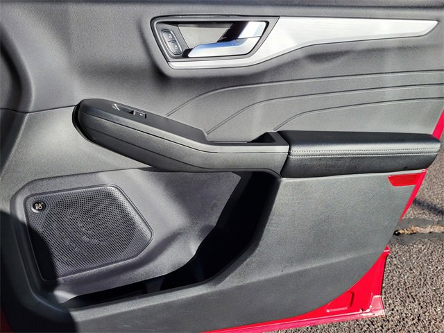 Used 2023 Ford Escape Platinum w/ Premium Technology Package image 20