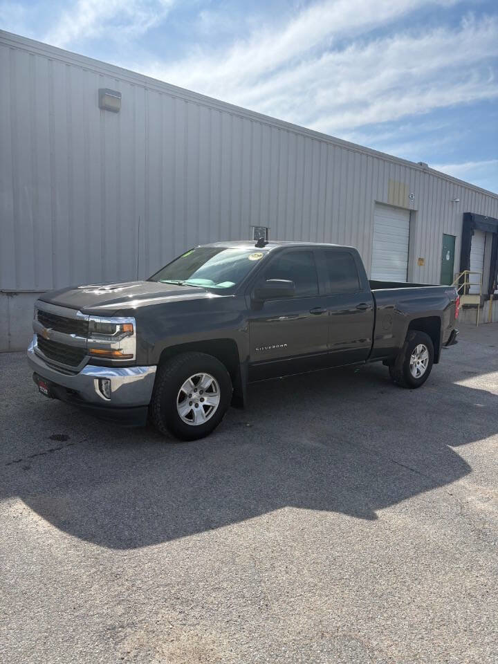 Used 2016 Chevrolet Silverado 1500 LT w/ All Star Edition image 4