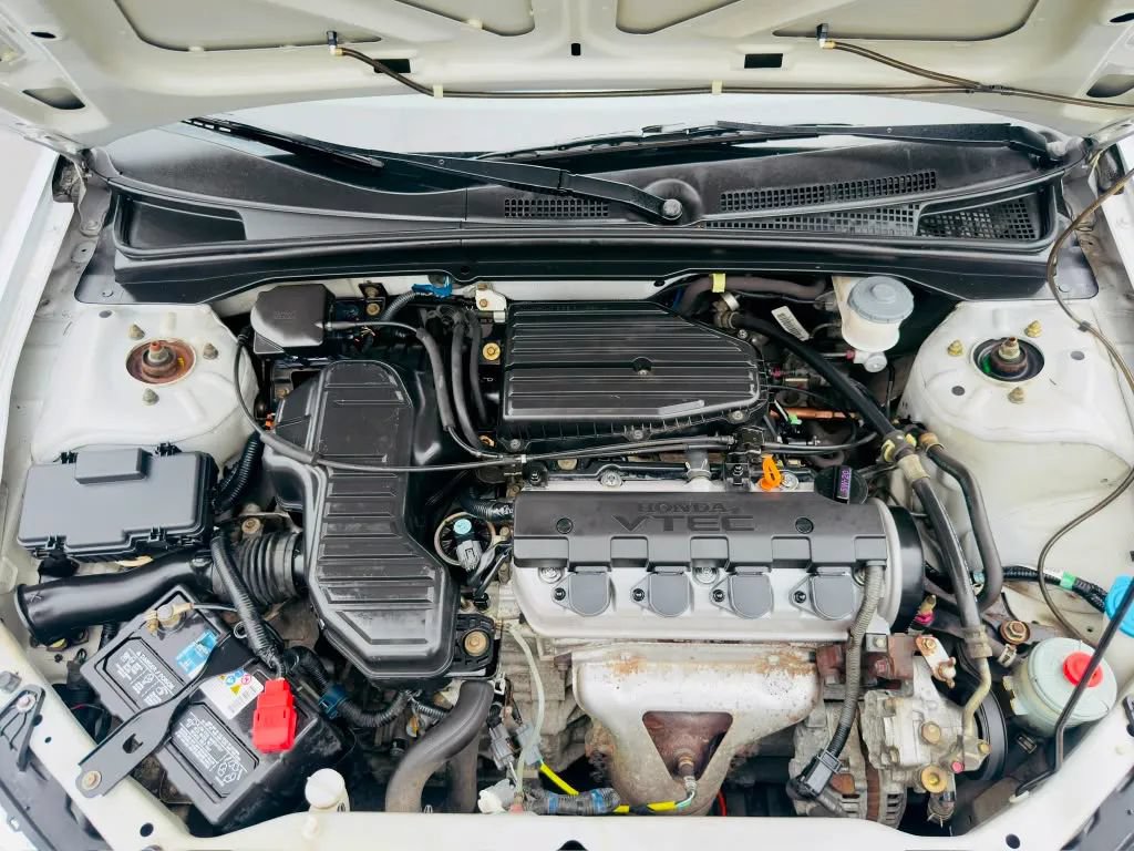 Used 2004 Honda Civic HX image 17