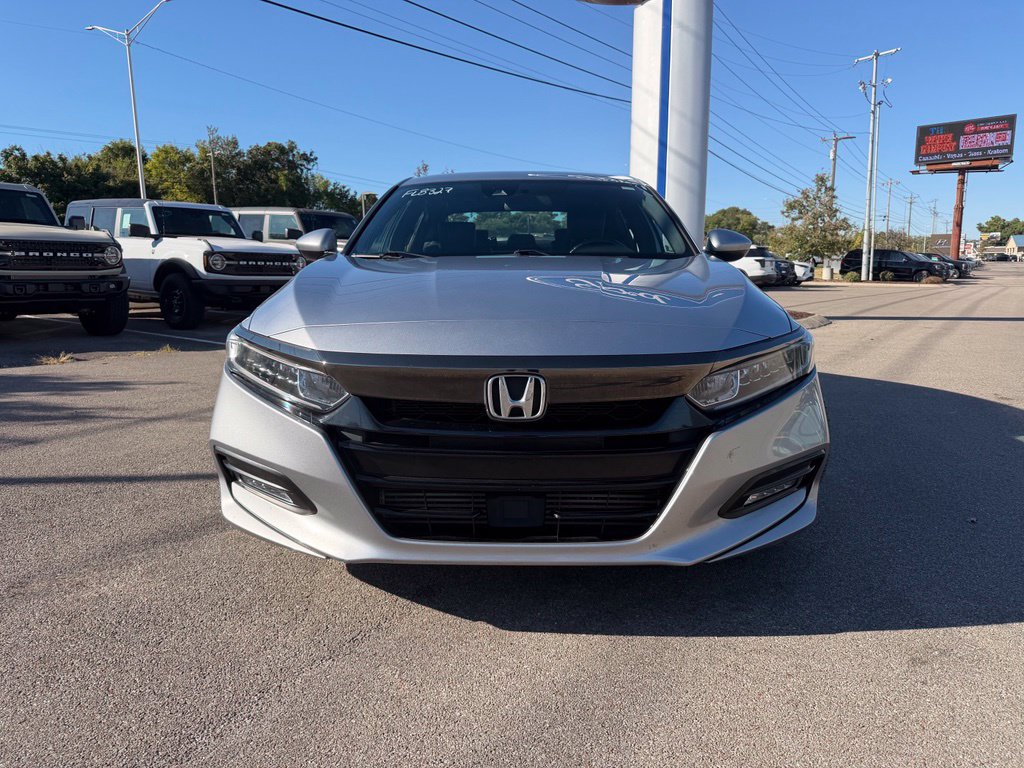 Used 2020 Honda Accord Sport image 2