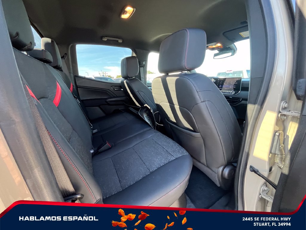 Used 2023 Chevrolet Colorado Z71 w/ Z71 Convenience Package 2 AWD/4WD image 18