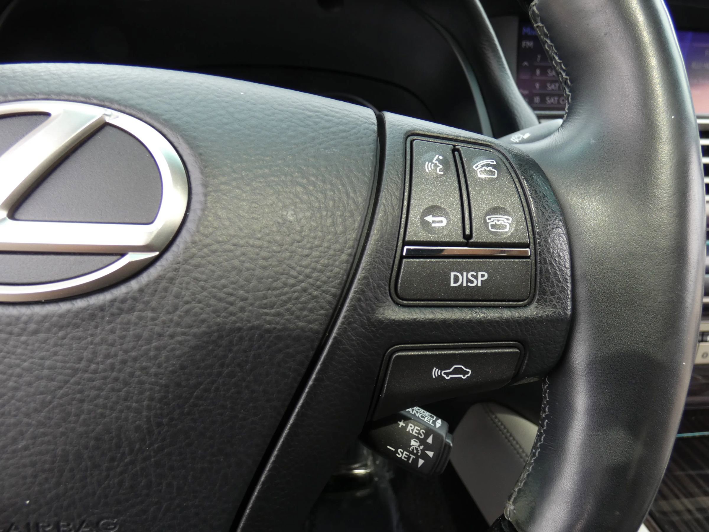 Used 2016 Lexus LS 460 w/ Comfort Package image 83