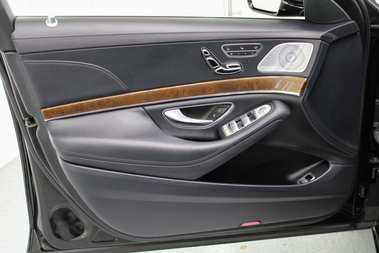 Used 2015 Mercedes-Benz S 550 Sedan image 36