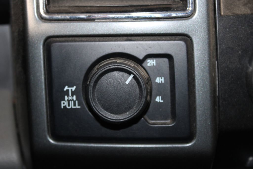 Used 2021 Ford F250 XLT w/ FX4 Off-Road Package AWD/4WD image 32