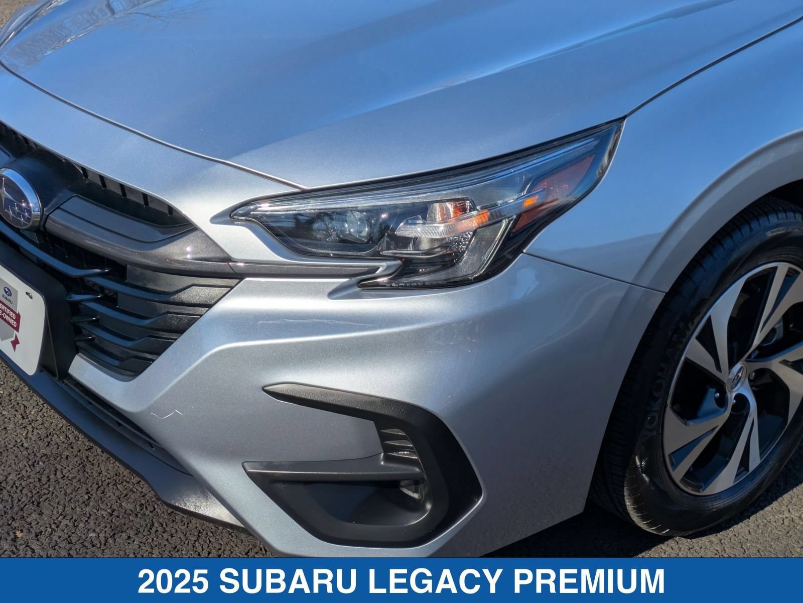Certified 2025 Subaru Legacy Premium AWD/4WD image 10