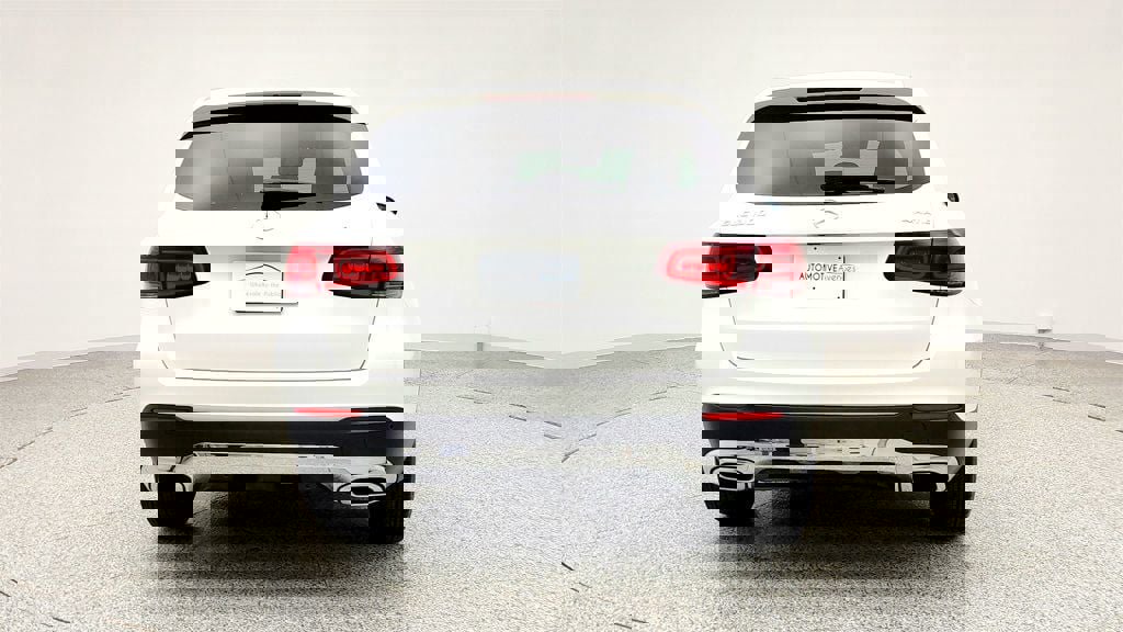 Used 2022 Mercedes-Benz GLC 300 4MATIC w/ Multimedia Package Lite image 6