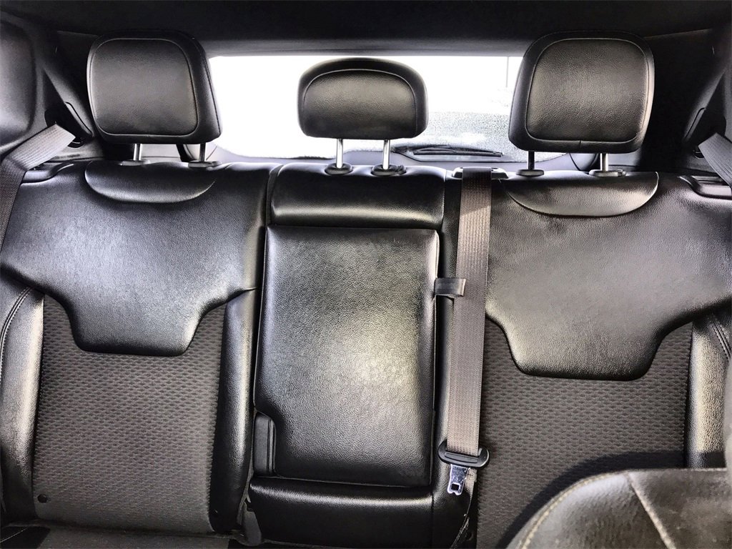 Used 2022 Jeep Compass Altitude image 21