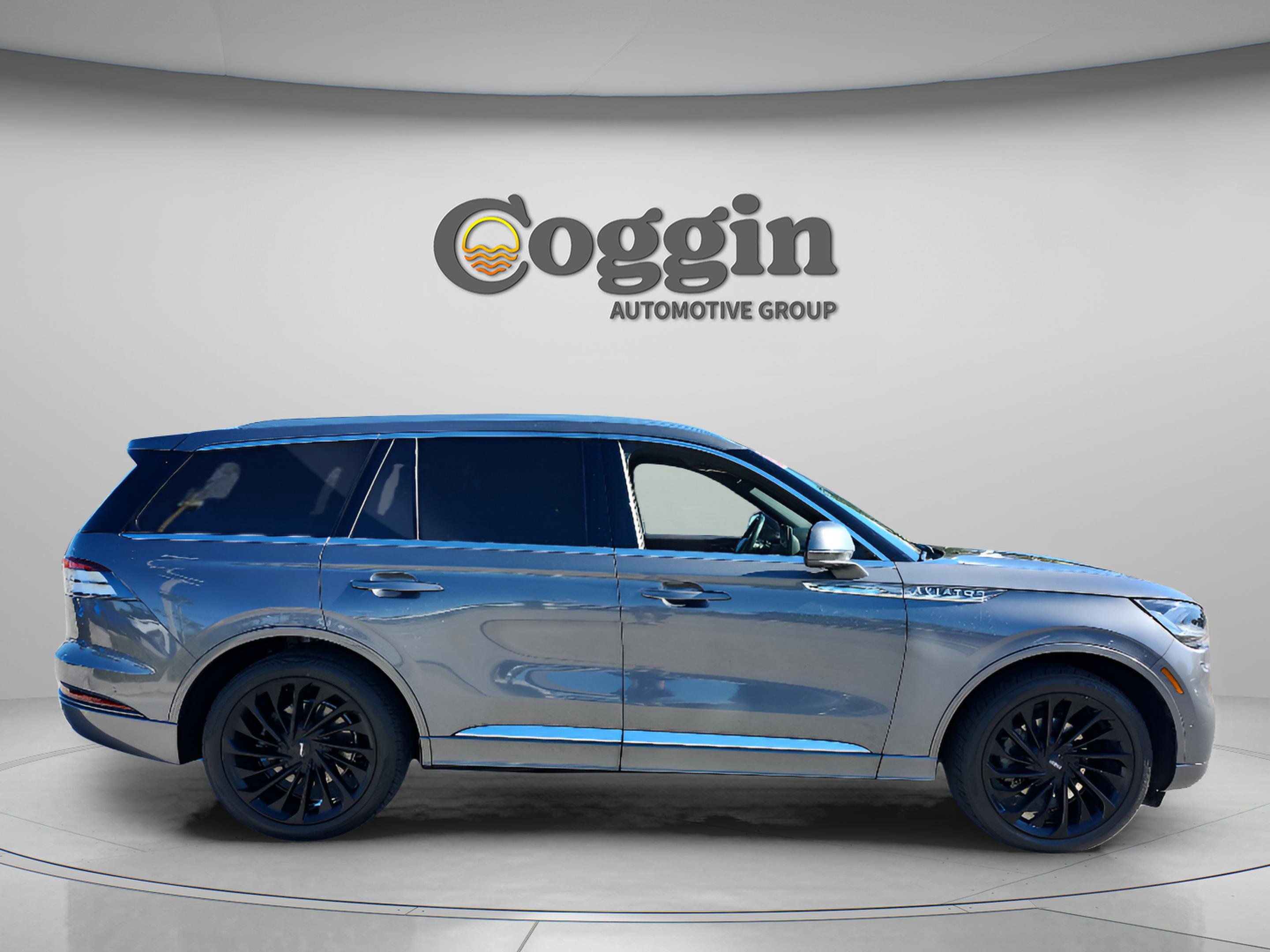 Used 2021 Lincoln Aviator Reserve w/ Equipment Group 208A image 7