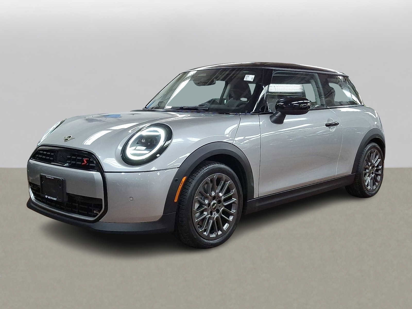 Certified 2025 MINI Cooper S image 1