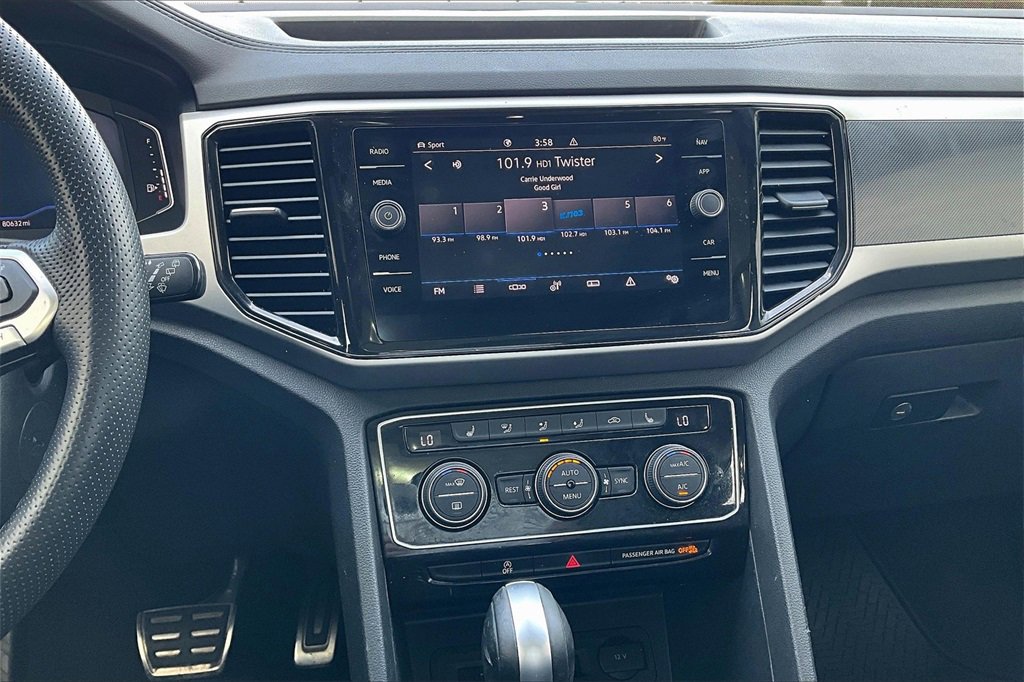 Used 2023 Volkswagen Atlas SEL R-Line image 6